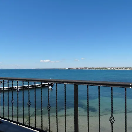 Akrotiria Complex 3* Νεσέμπαρ