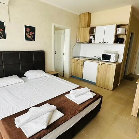 Akrotiria Complex Lägenhetshotell 3*