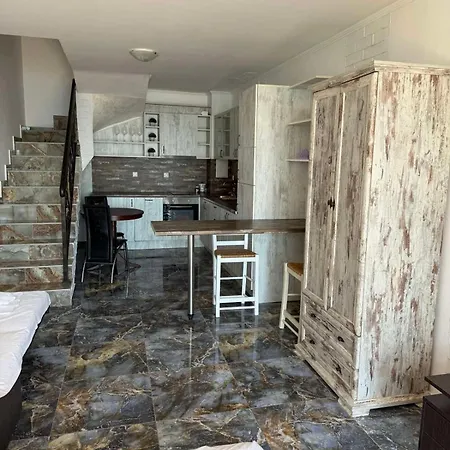 Lägenhetshotell Akrotiria Complex