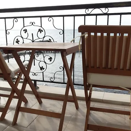 Akrotiria Complex 3*