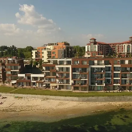Akrotiria Complex Lägenhetshotell